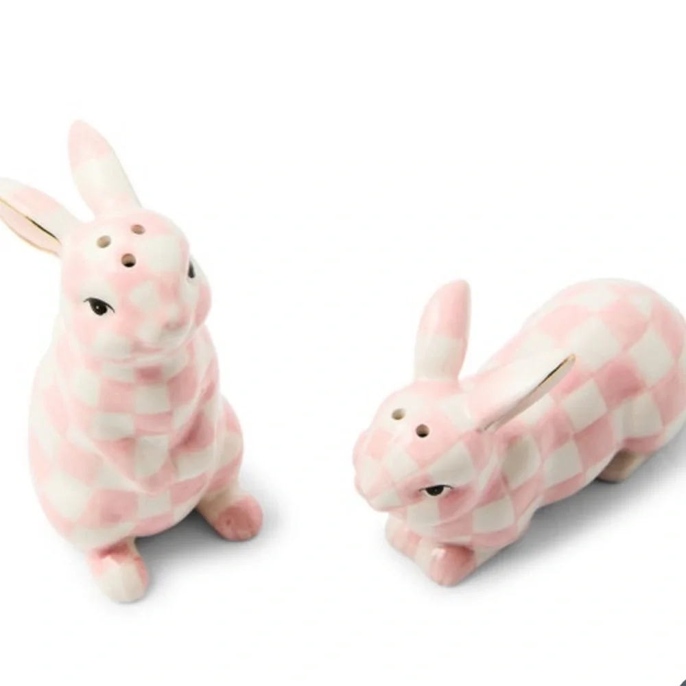 ๐ธ MacKenzie-Childs Bunny Salt and Pepper Shakers - Picture 3 of 3